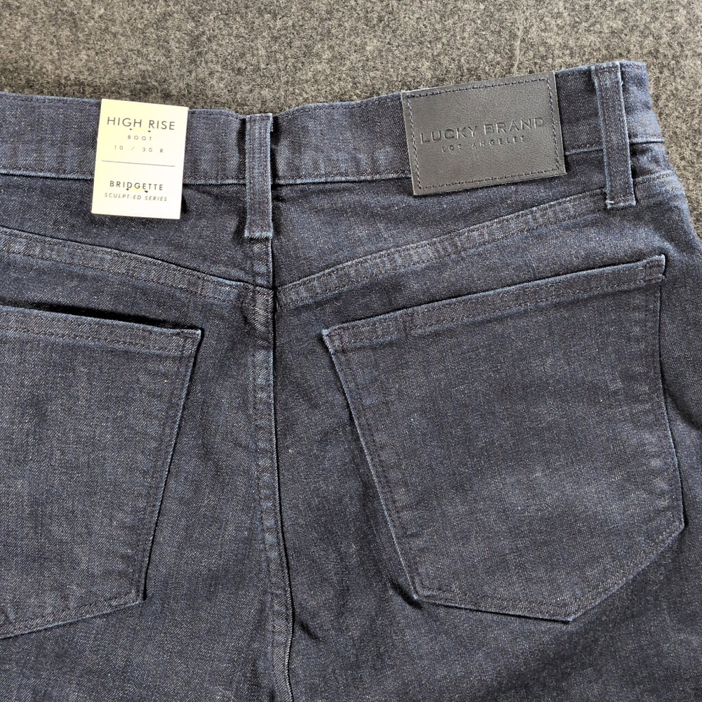 Lucky Brand high rise bootcut jeans - Picture 8 of 11